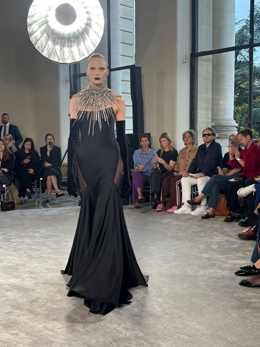 Futuristic archives per Schiaparelli
