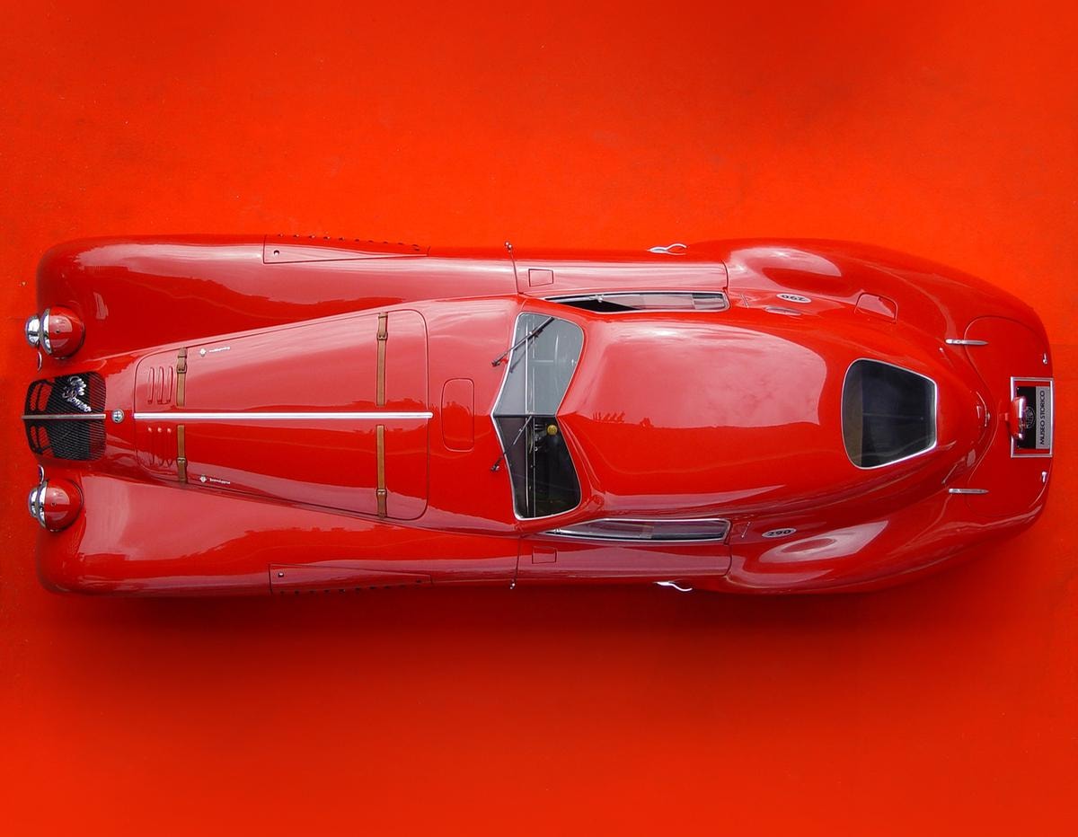 Dal Rosso Giulietta all’Azzurro Iseo: le tinte leggendarie di Alfa Romeo in mostra