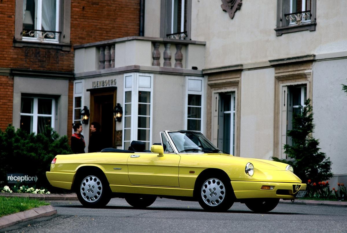 Dal Rosso Giulietta all’Azzurro Iseo: le tinte leggendarie di Alfa Romeo in mostra