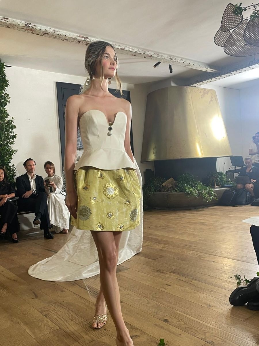 Un look Julie de Libran (ph Silvia Manzoni Parigi)
