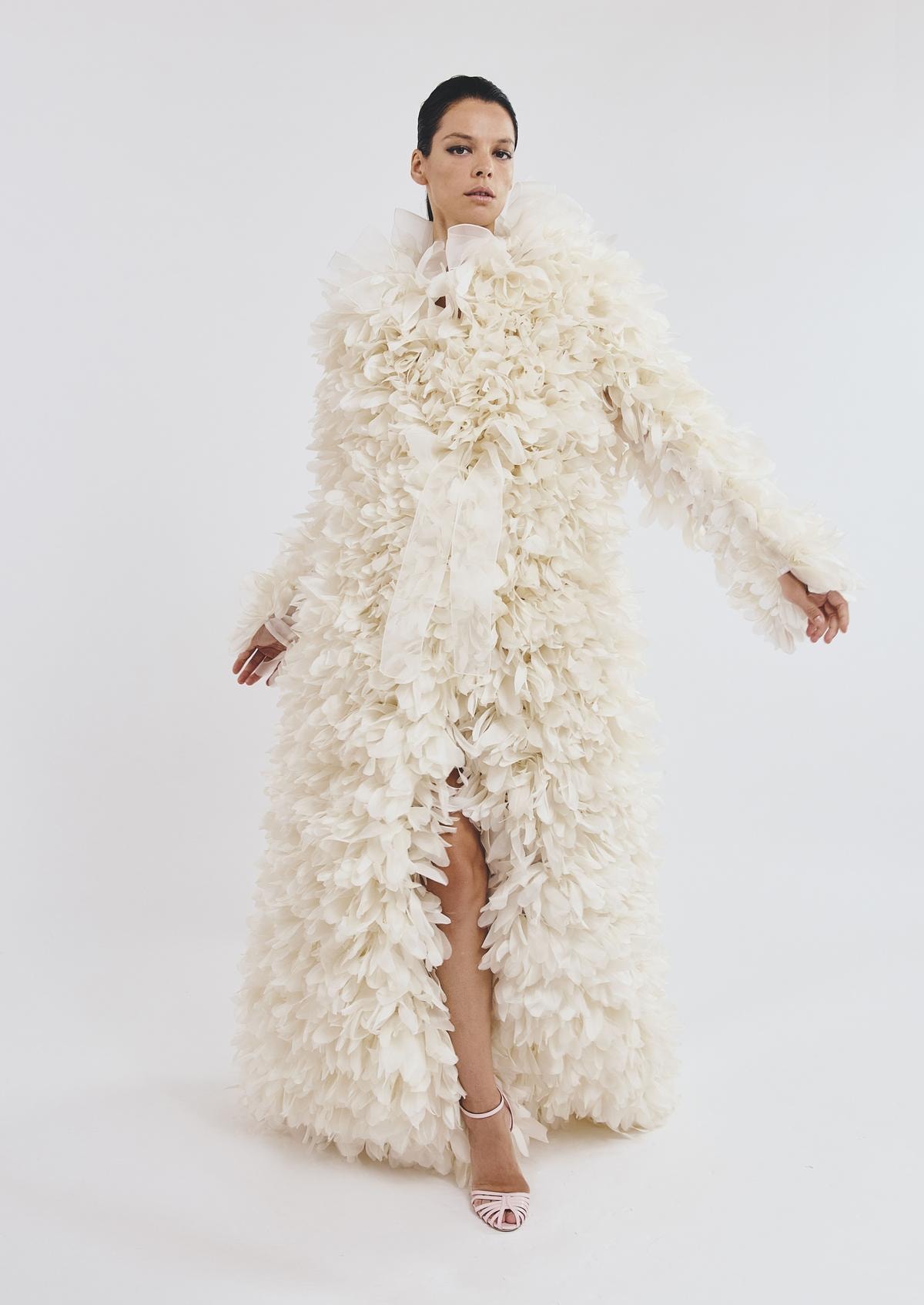 Un look haute couture fall-winter 2025/26 di Giambattista Valli (courtesy Giambattista Valli)