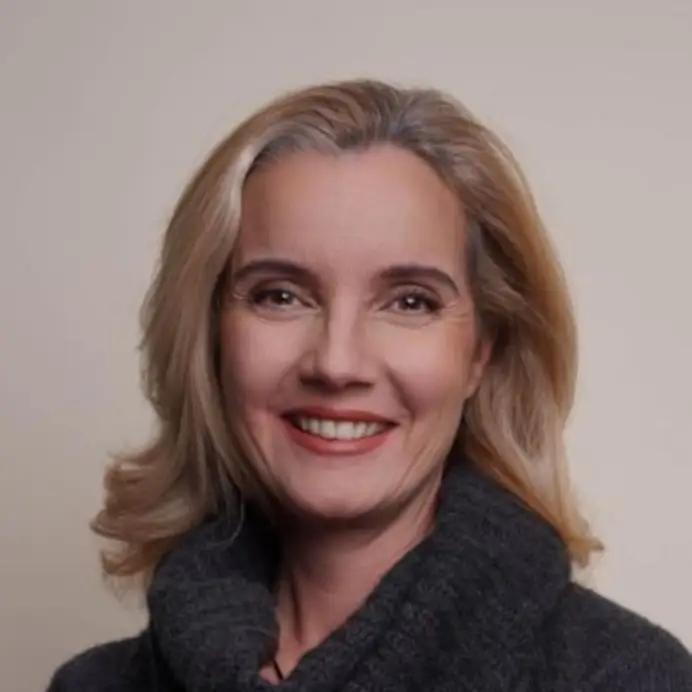 Stéphanie Medioni (LinkedIn @stephaniemedioni)
