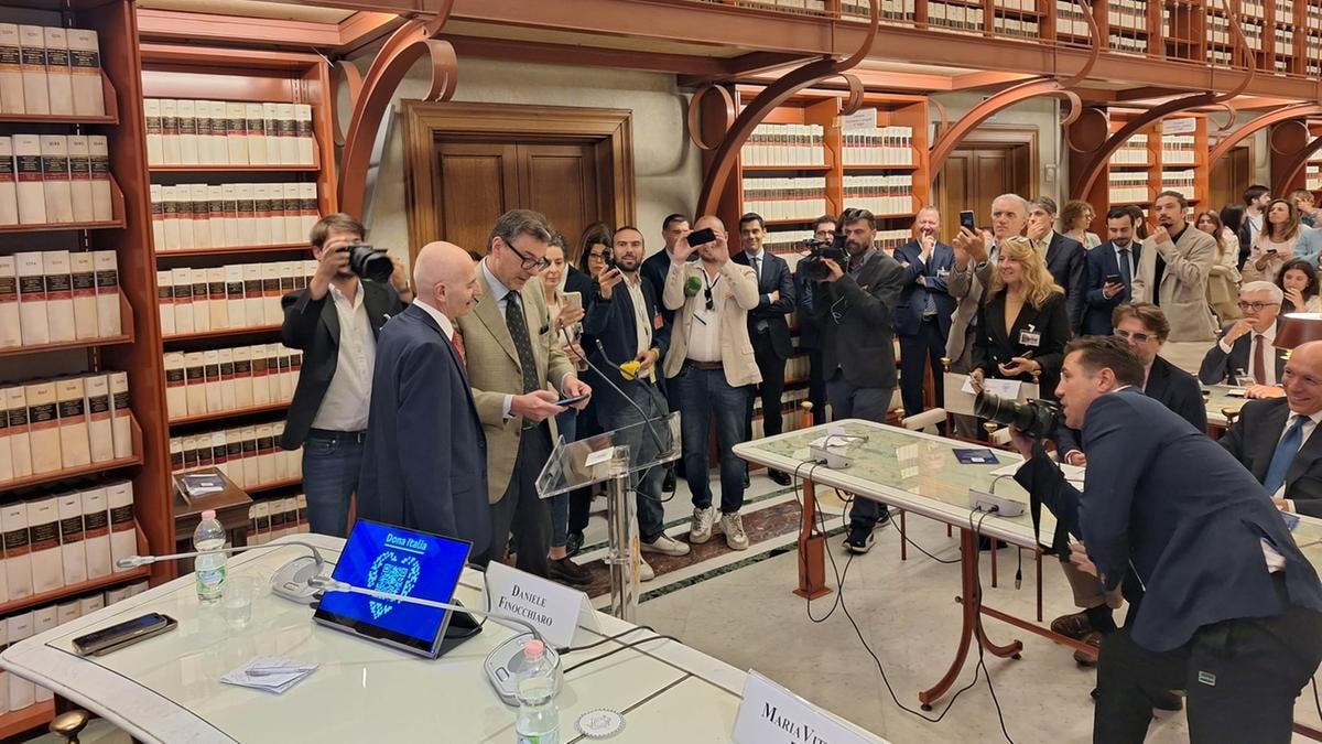 Offerte in parrocchia con il Pos. Il ministro Giorgetti alla Cei: all’estero si può fare, perché non anche in Italia?