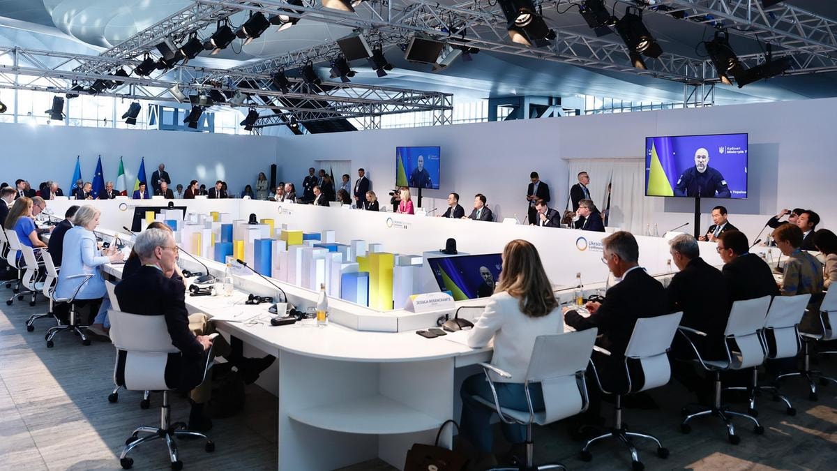 Conferenza per l’Ucraina a Roma, accordo tra Leonardo, Enav e Uksatse per il ripristino della gestione del traffico aereo