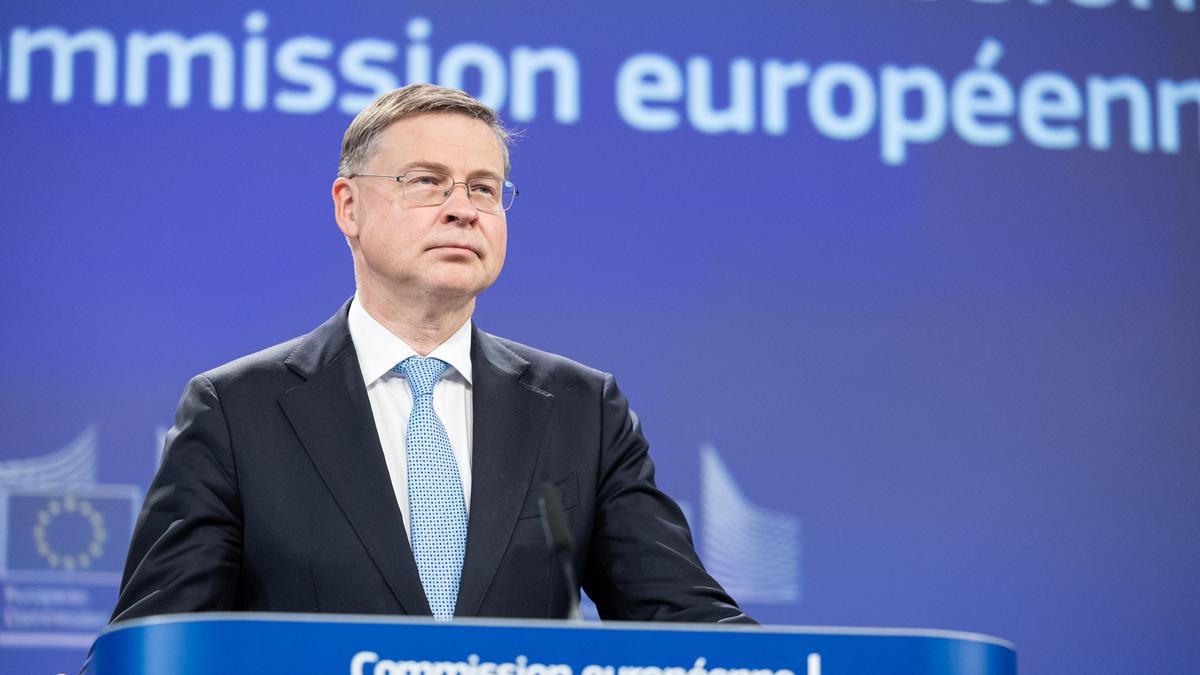 Ue, parla il commissario Valdis Dombrovskis: ecco come rilanceremo la difesa europea. E sui dazi Usa resto ottimista