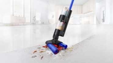 Pavimenti puliti e igienizzati senza fatica con Dyson Wash G1 e 02 Probiotic
