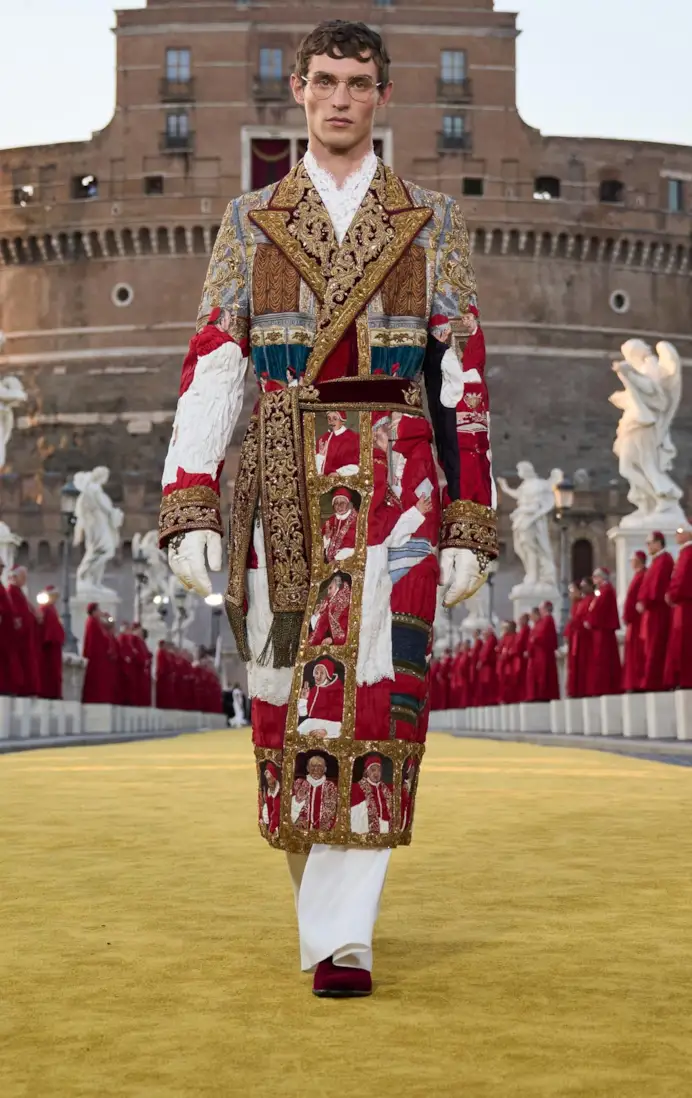 La sfilata di Dolce&Gabbana a Castel Sant’Angelo (courtesy Dolce&Gabbana)