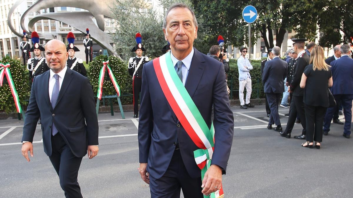Urbanistica Milano, l’inchiesta si allarga: 74 gli indagati, c’è anche il sindaco Beppe Sala. L’ipotesi di dimissioni di Tancredi