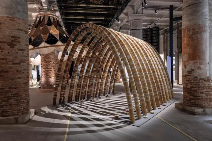 Solo diventare natura ci salverà: l’eredità visionaria di Italo Rota raccontata da Carlo Ratti
