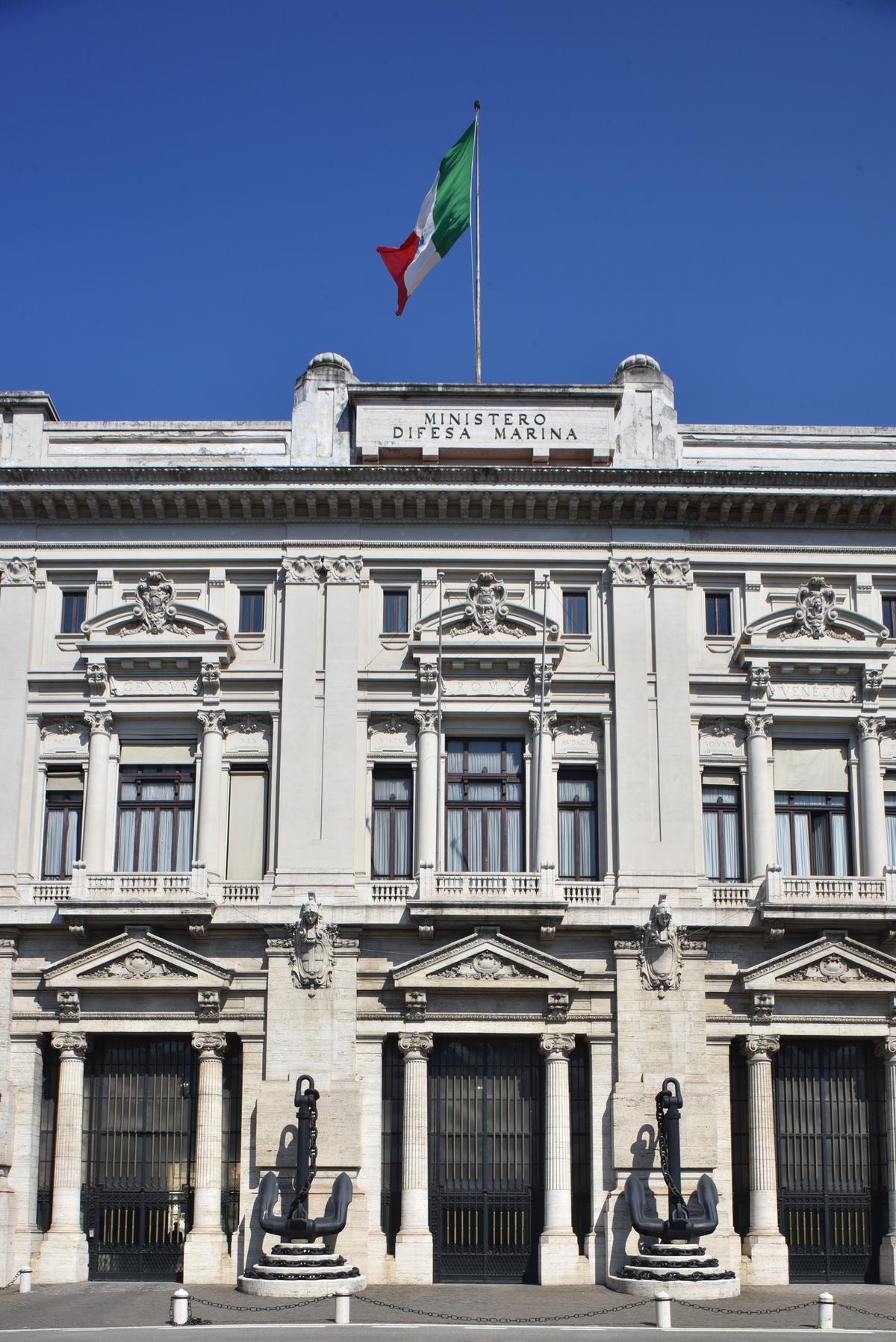 Tagliadebito, ecco come il patrimonio immobiliare pubblico rende alle casse dello Stato