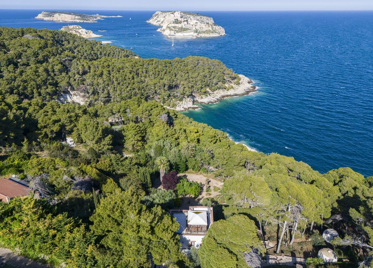 Venduta la villa di Lucio Dalla alle Isole Tremiti. Prezzo top secret, ma non le polemiche