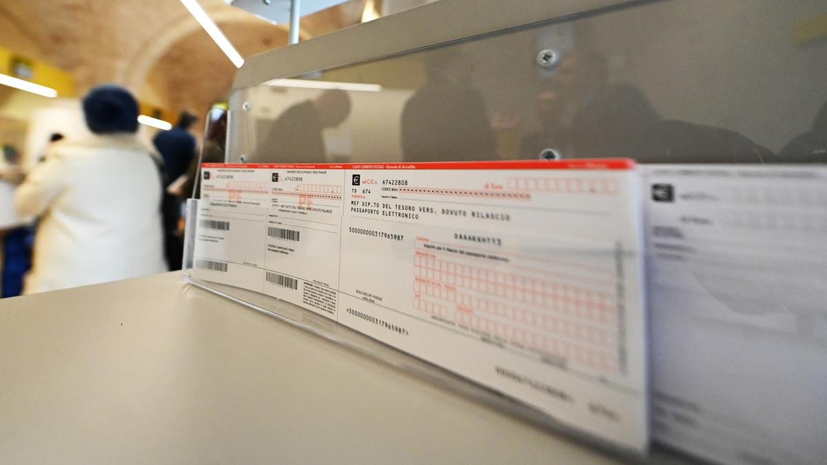 Conto corrente per tutti, la Camera approva la proposta di legge che vincola le banche