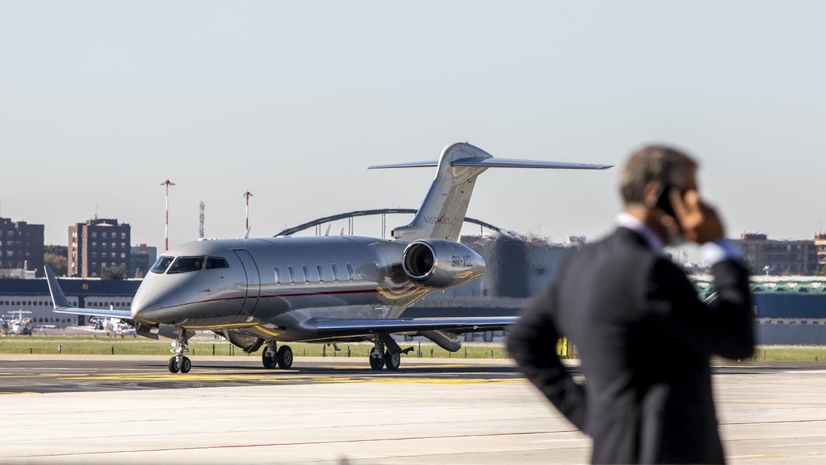 Guardia di Finanza e Agenzia delle Dogane sequestrano 9 jet extra-Ue per un valore di 13 milioni