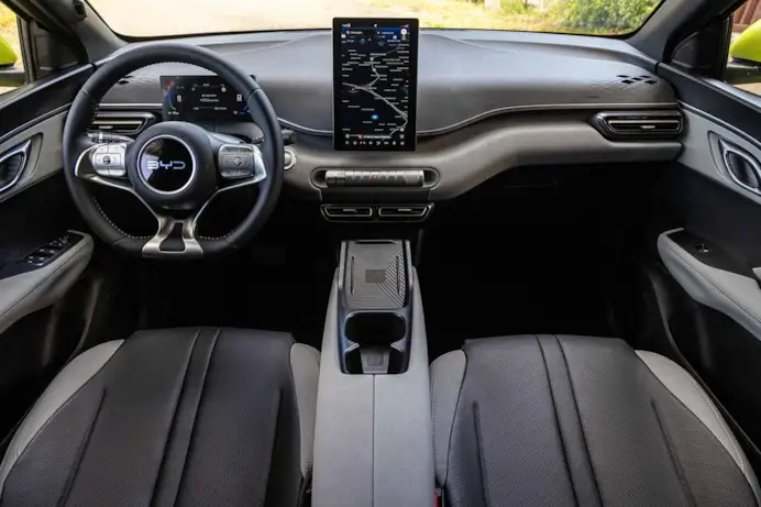 Byd Dolphin Surf: la compatta elettrica per tutti che rivoluziona la città