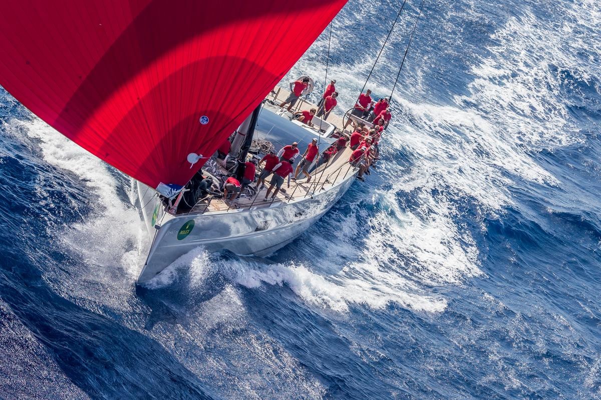 Il suo Maxi yacht Ribelle, con cui ha vinto la Rolex Cup nel 2017.