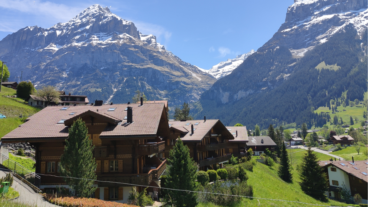 La casa in montagna vale sempre di più: ecco la classifica dei prezzi e dei canoni nelle località italiane