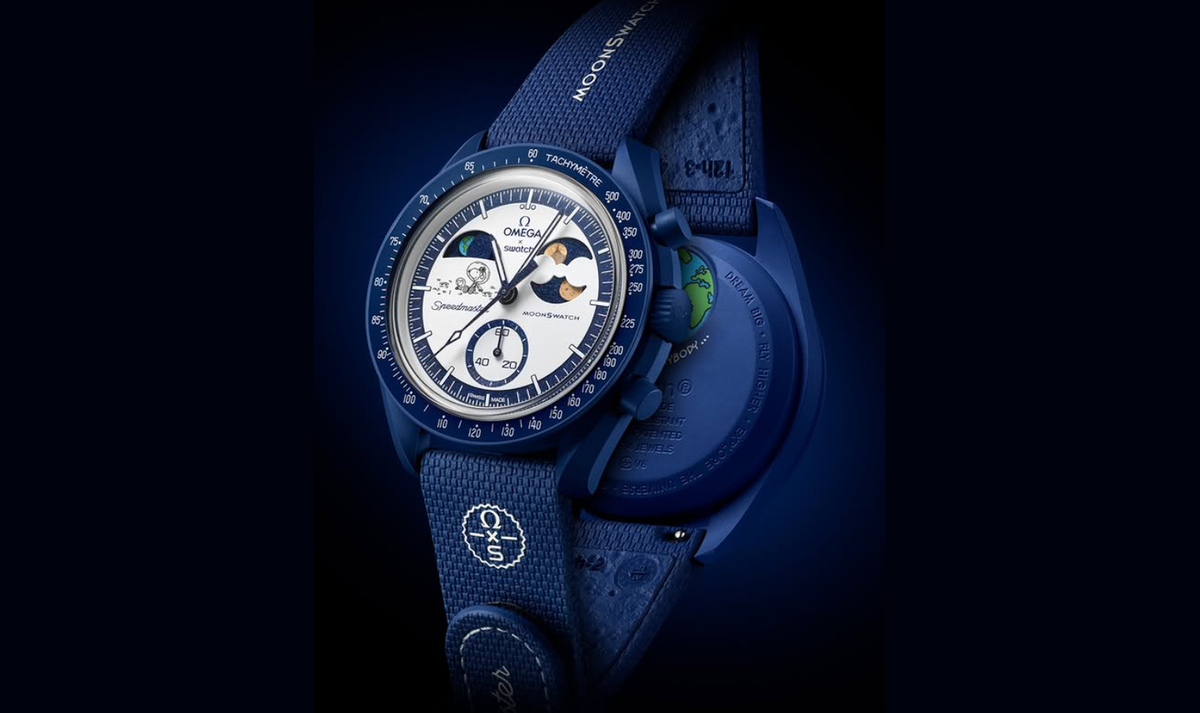 MoonSwatch Mission to Earthphase Moonshine Gold: il cronografo Swatch X Omega che si compra solo nel giorno di Luna piena
