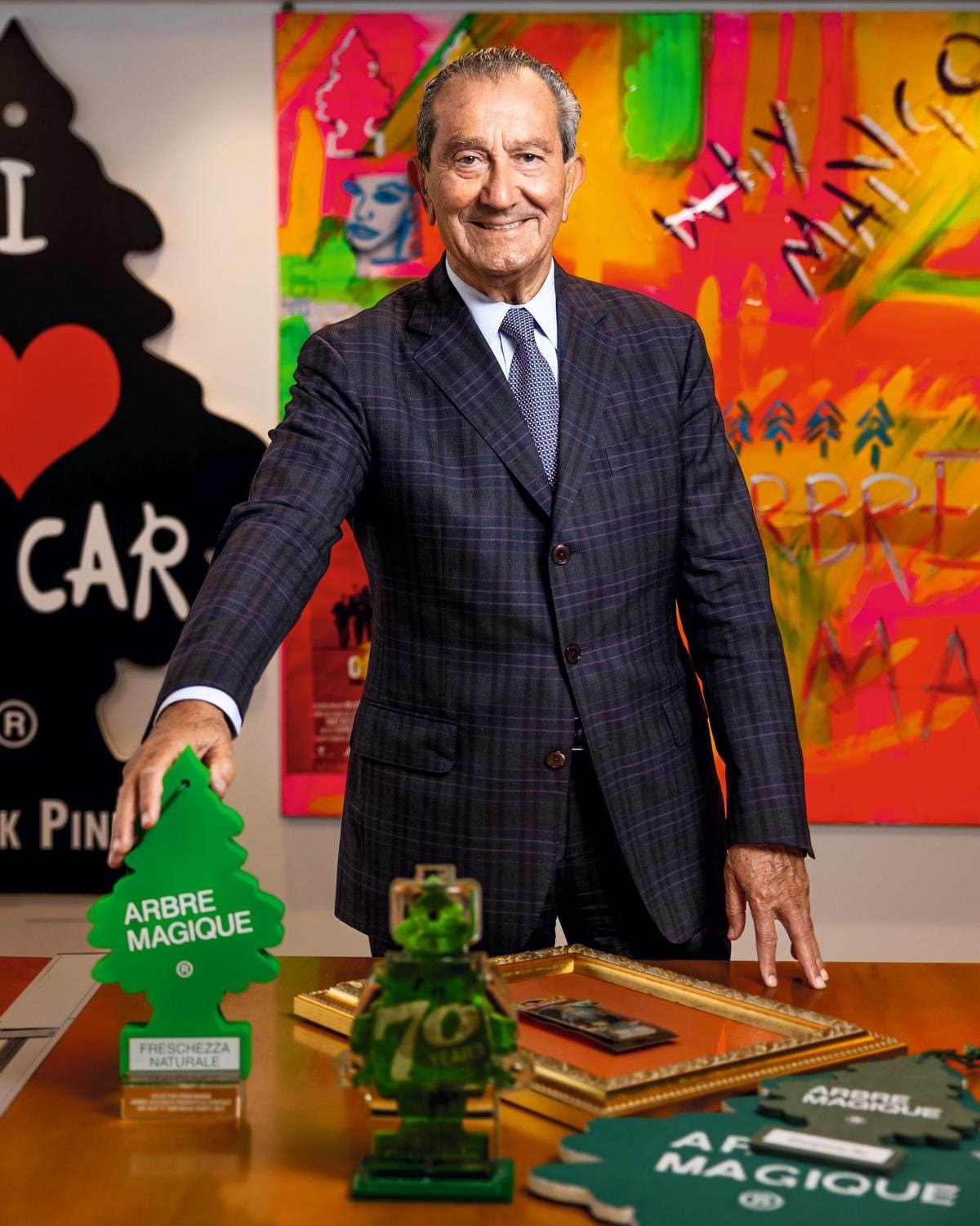 Gianpaolo Re, amministratore delegato di Tavola, azienda che spazia dalla cura della casa a quella della persona e dell’auto, nonché distributrice esclusiva (e dal 1975 produttrice) di Arbre Magique, fotografato da Cristian Castelnuovo.