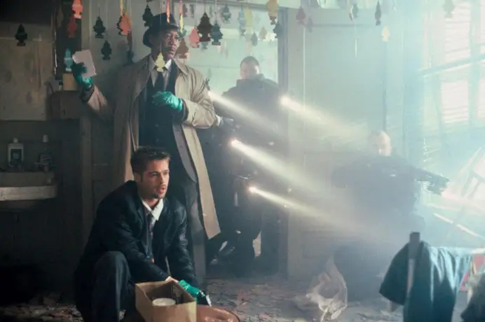 Poliedrico Arbre Magique: utilizzato da Kevin Spacey, il killer di Seven, capolavoro di David Fincher con Brad Pitt, per nascondere l’odore dei suoi crimini.