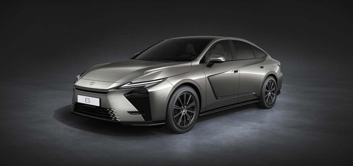 Gli esterni della  Lexus ES300H.