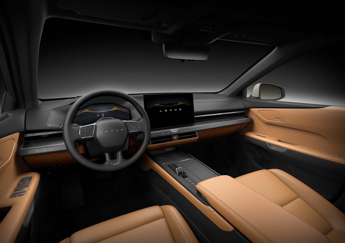 Gli interni della Lexus ES300H.