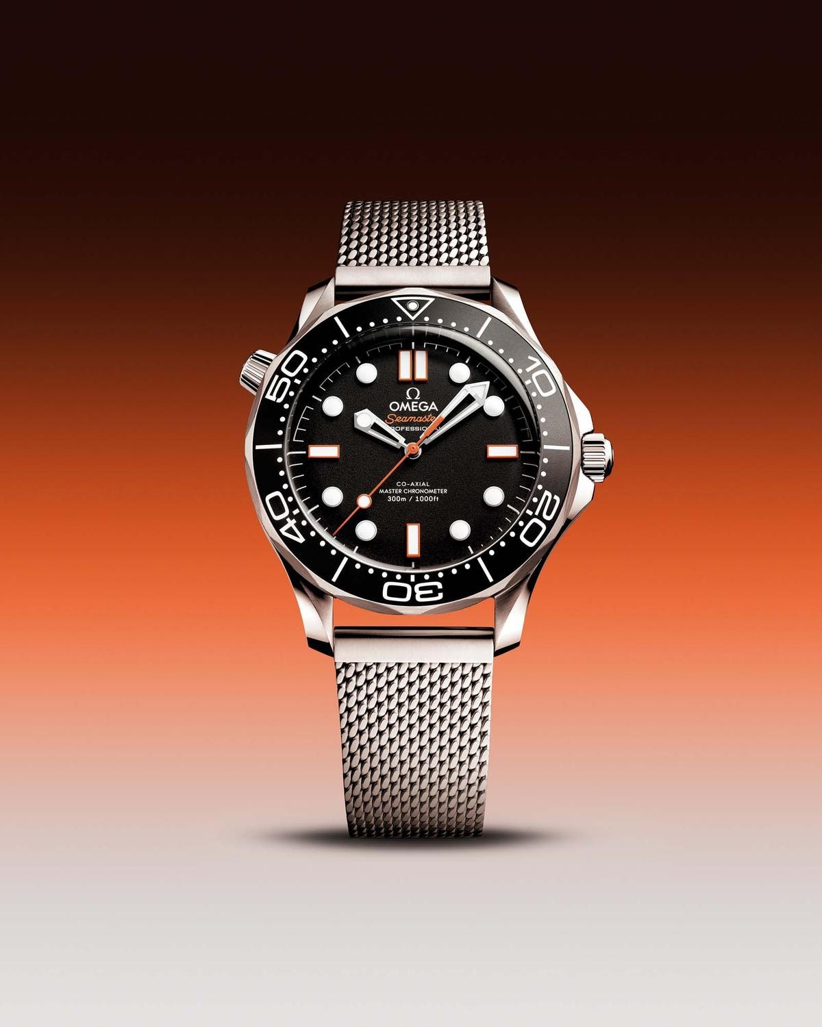 Il mare si tinge di arancione con il Seamaster Diver 300M di Omega 