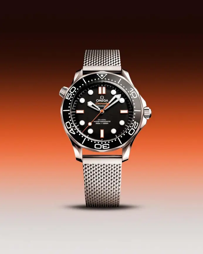 Il mare si tinge di arancione con il Seamaster Diver 300M di Omega