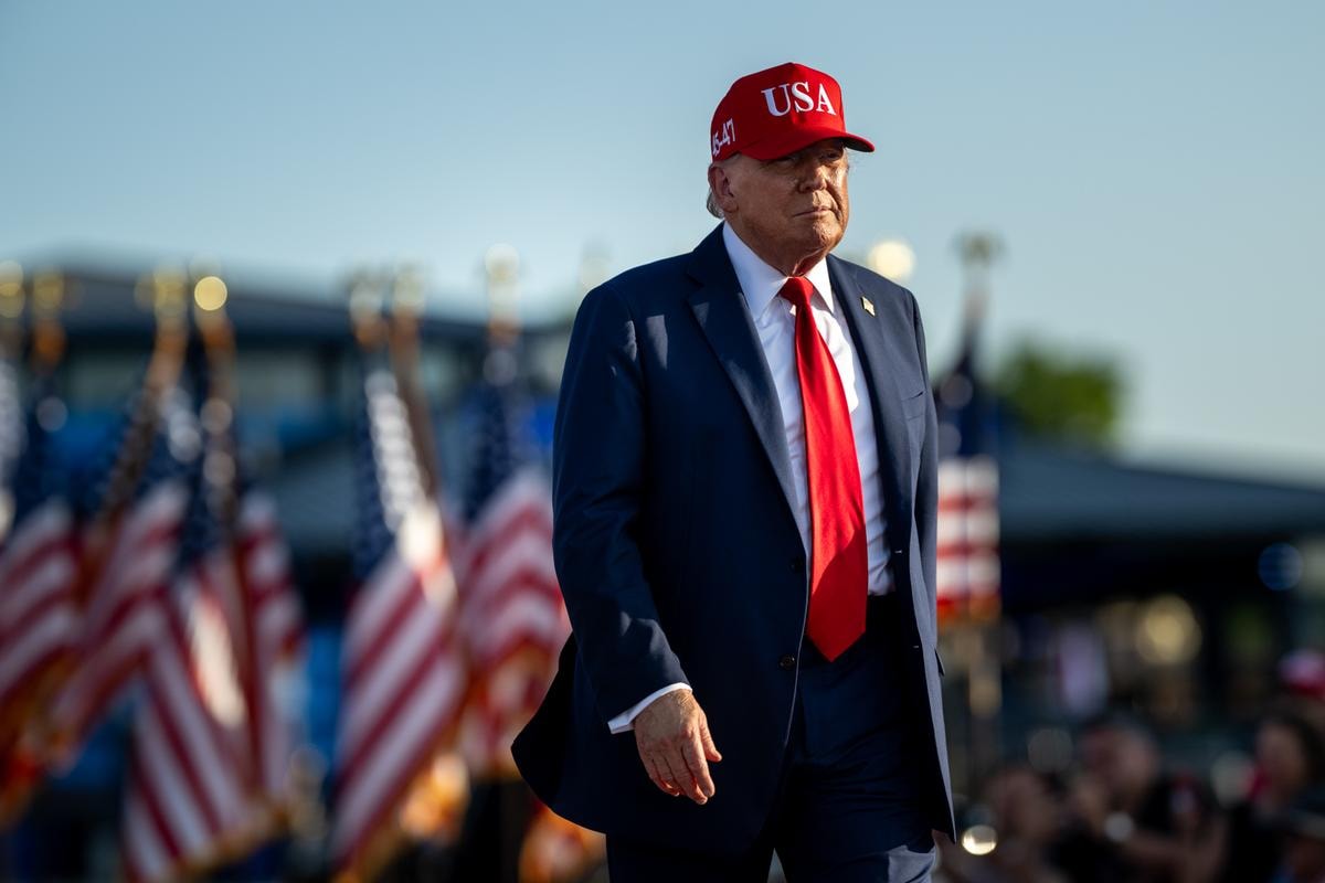 DONALD TRUMP PRESIDENTE USA