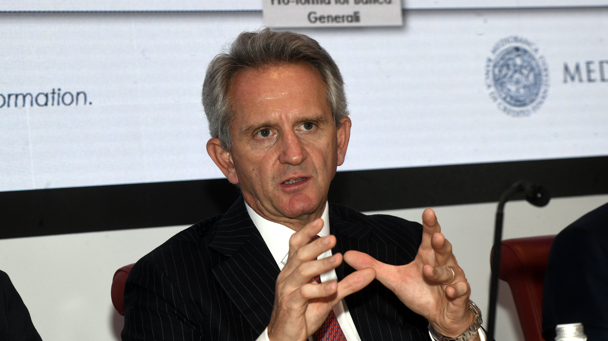 Mediobanca, assemblea sull’offerta per Banca Generali in bilico con affluenza a circa il 78%