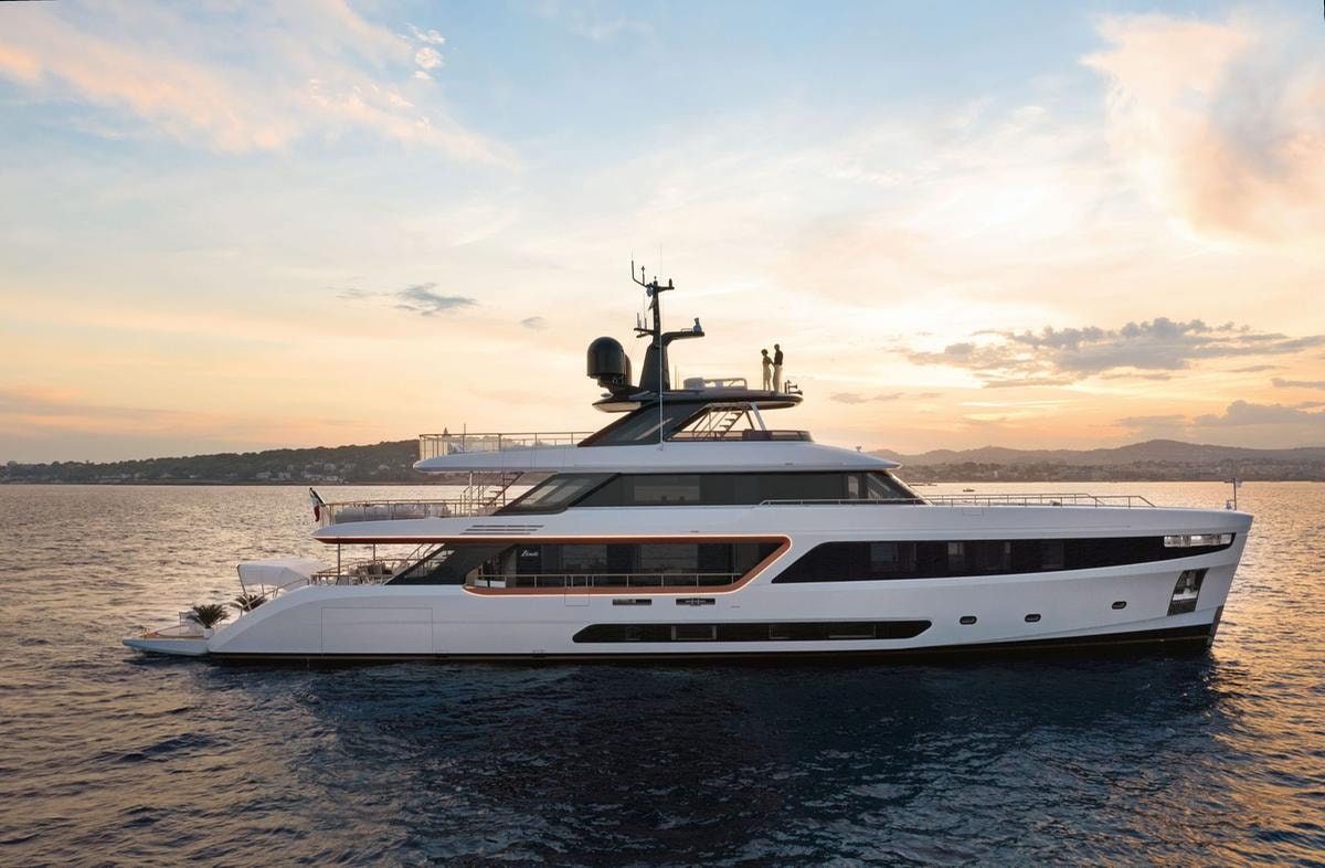 Benetti cala il tris al Salone nautico di Cannes