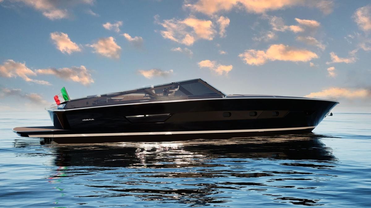 Cuore sportivo, stile italiano e fascino senza tempo per l’open cruiser runabout Itama 54