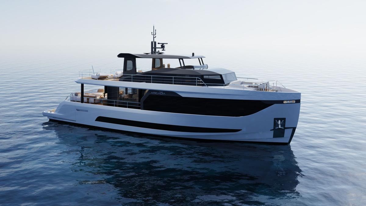 Arcadia A80New, il primo motoryacht Pilot House del cantiere in anteprima a Cannes
