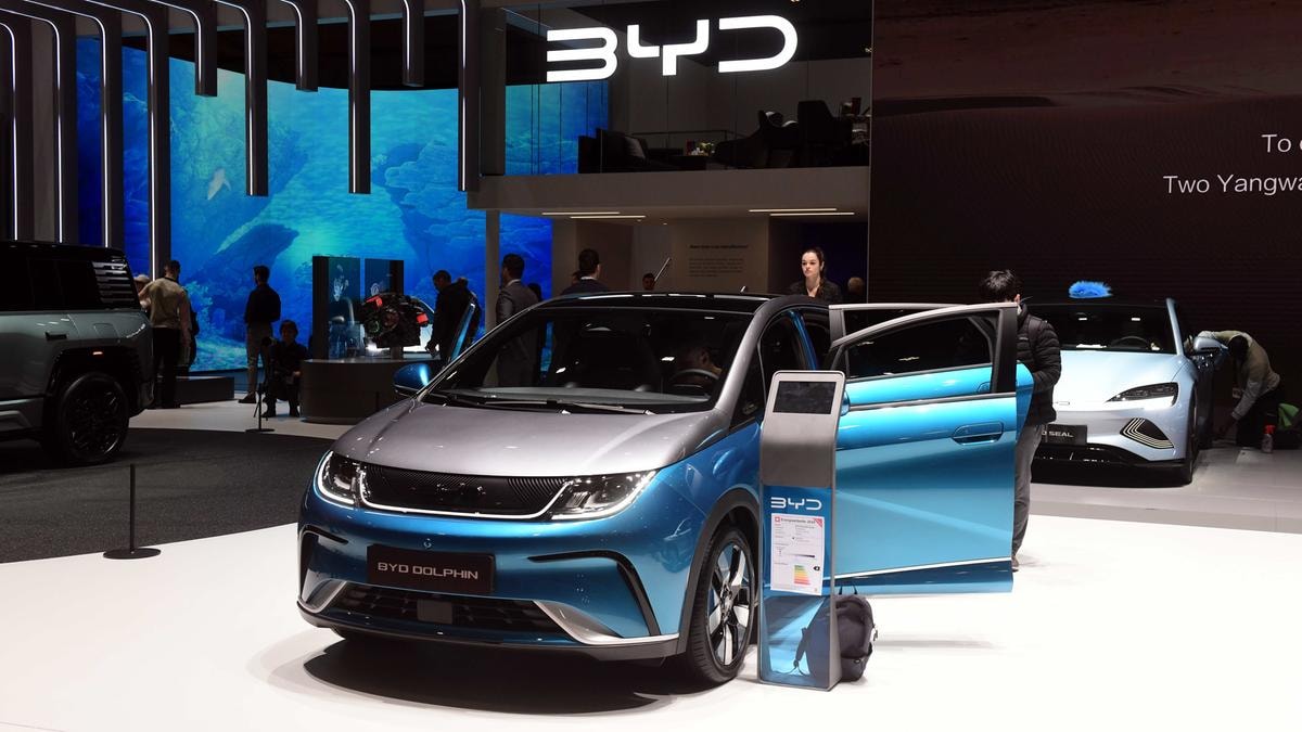 Byd, utili in frenata (-30%) nel secondo trimestre: pesa la guerra dei prezzi in Cina. Ma è boom dell’export: +130%