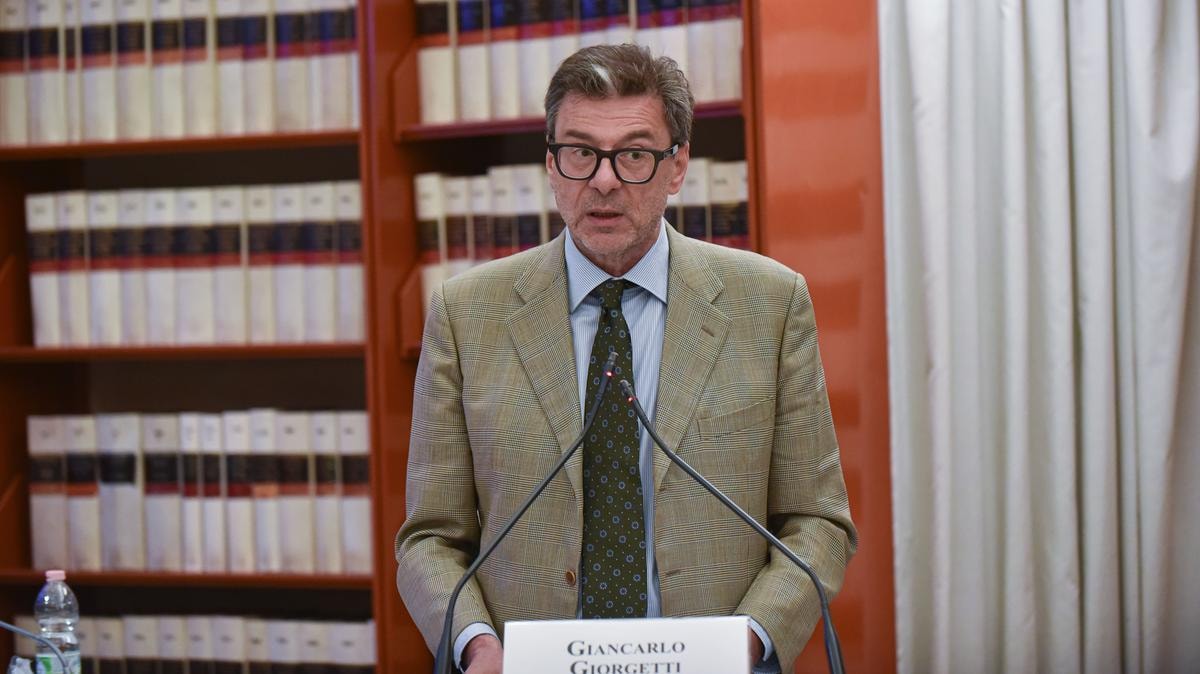 Mattone, il patrimonio immobiliare pubblico nelle mani dello Stato vale quasi 61 miliardi
