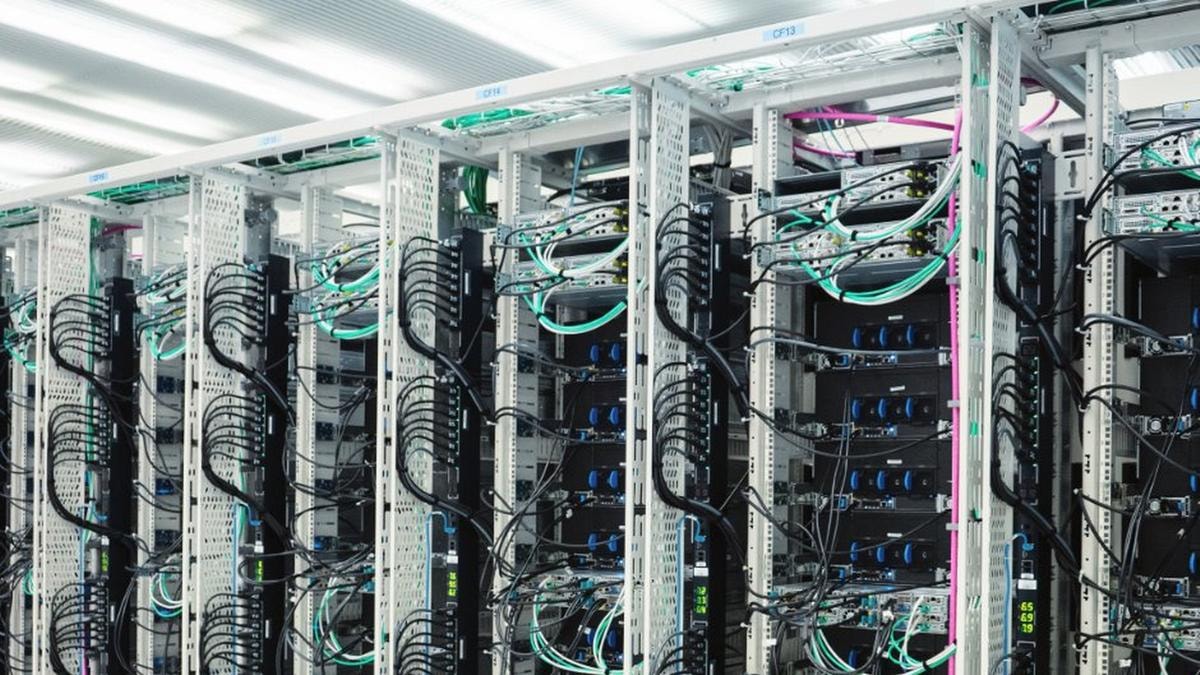 Borsa Usa, l’AI cambia Wall Street: boom per le utilities e software in calo
