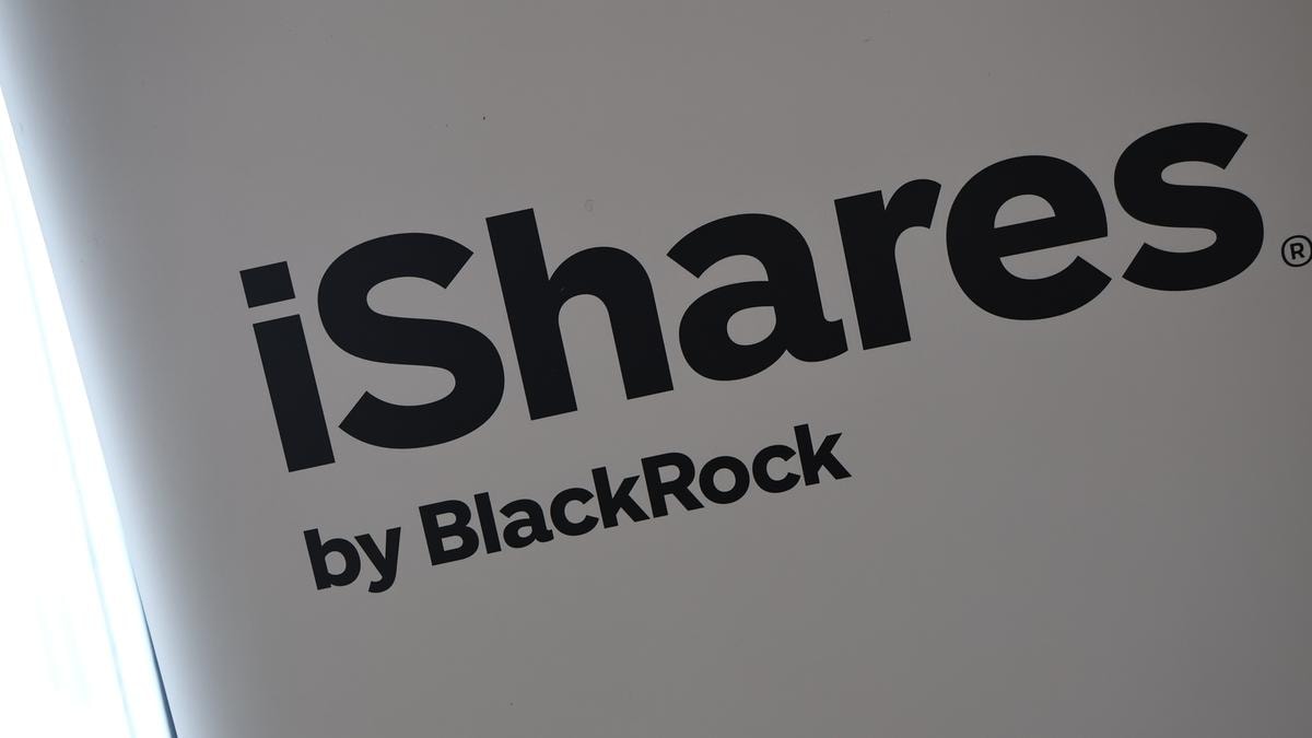 Etf, iShares (Blackrock) supera i 5.000 miliardi di dollari di asset in gestione. Raccolta record nel primo semestre a 192 miliardi