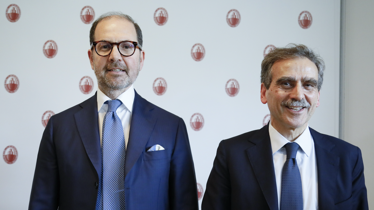 Mediobanca, Mps prenota il 36,6% e supera la soglia minima dell’opas: ecco chi ha consegnato le azioni o sta per farlo