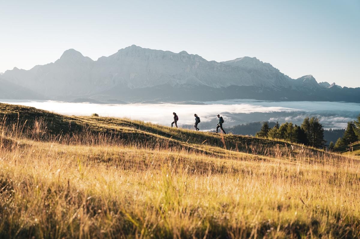 Le Dolomiti più belle da vivere in autunno: guida alla stagione dell’essenziale