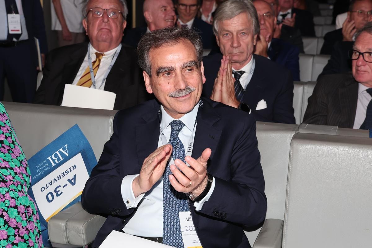 Mps al bivio sulla fusione di Mediobanca. Ecco tutte le opzioni per Siena dopo la chiusura dell’opas
