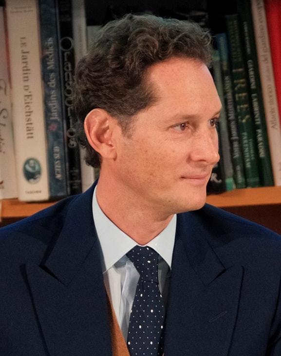 Eredità Agnelli, il tesoro di Marella sale a 1 miliardo di euro. Trovati altri 250 milioni con le rogatorie in Lussemburgo e Svizzera