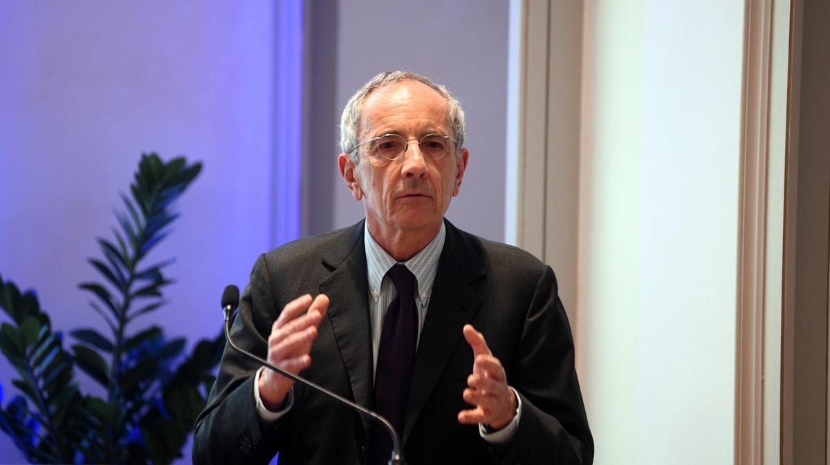 Mediobanca, i vertici vendono azioni. Il presidente Pagliaro e il ceo di Premier Sichel cedono grandi pacchetti