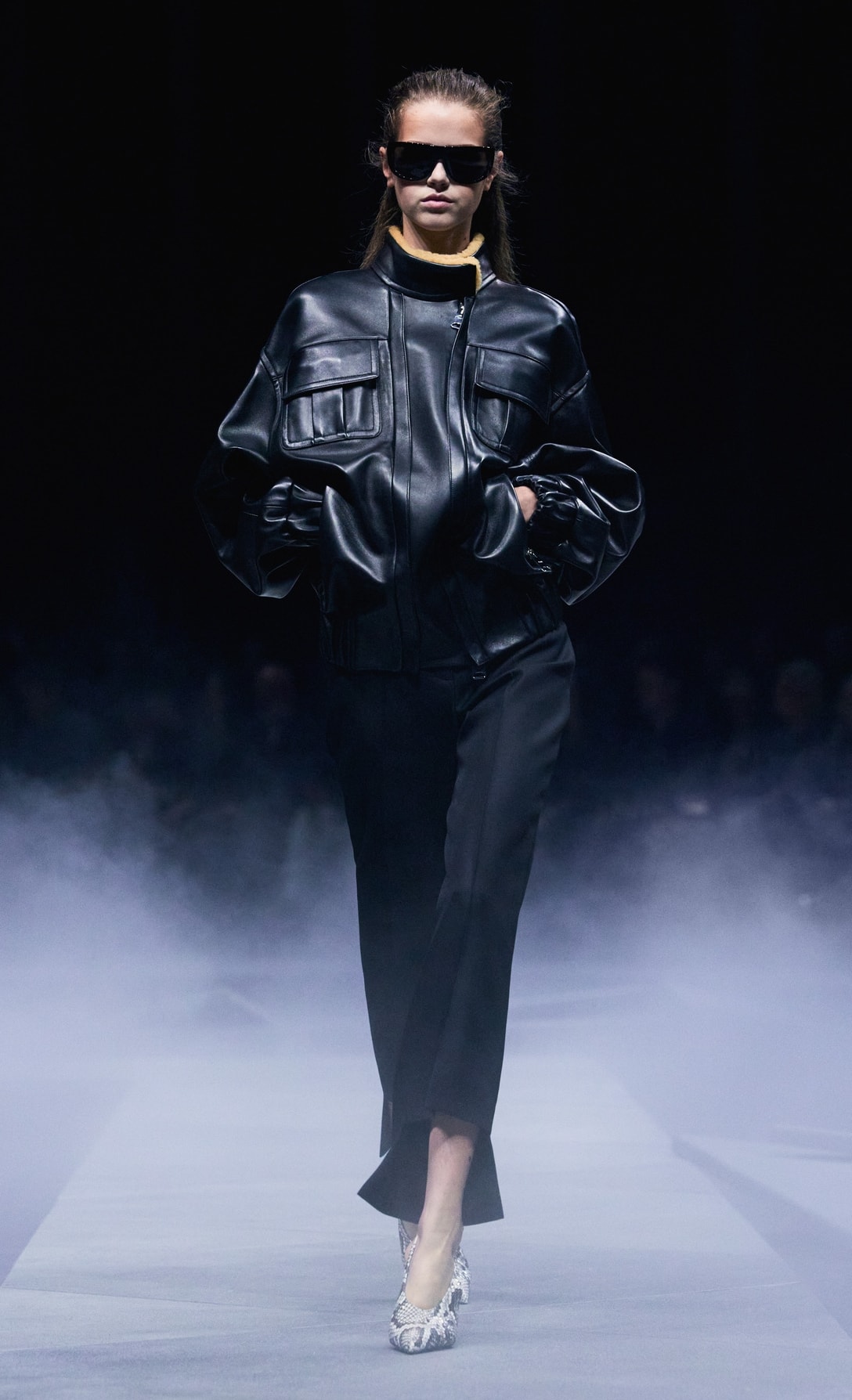 Il fascino oscuro sul catwalk di Khaite  