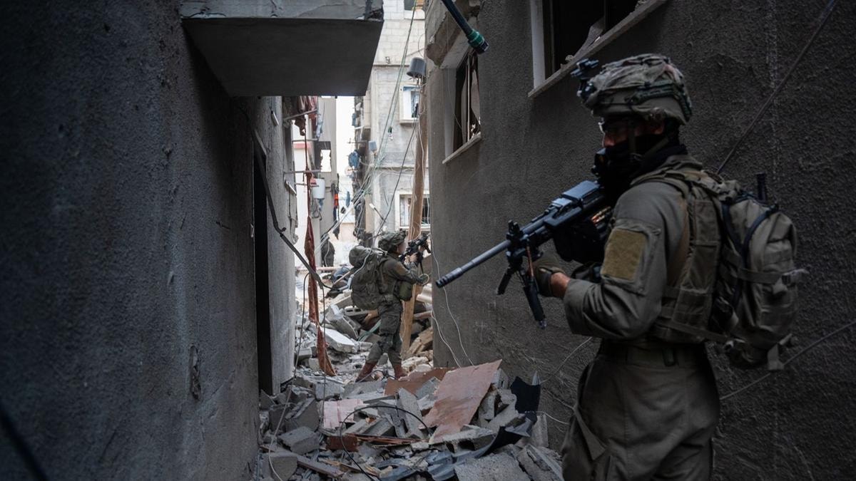 Guerra Israele, l’esercito avanza su Gaza City. La Commissione d’inchiesta Onu accusa: È in corso un genocidio