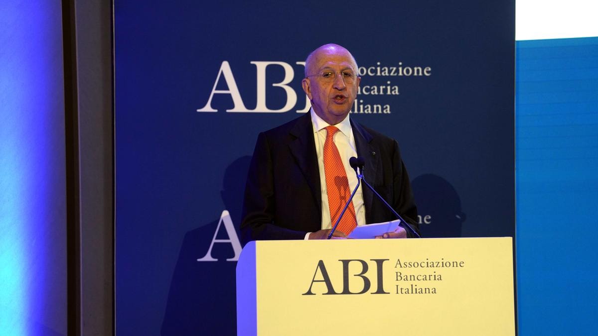 ANTONIO PATUELLI PRESIDENTE ABI