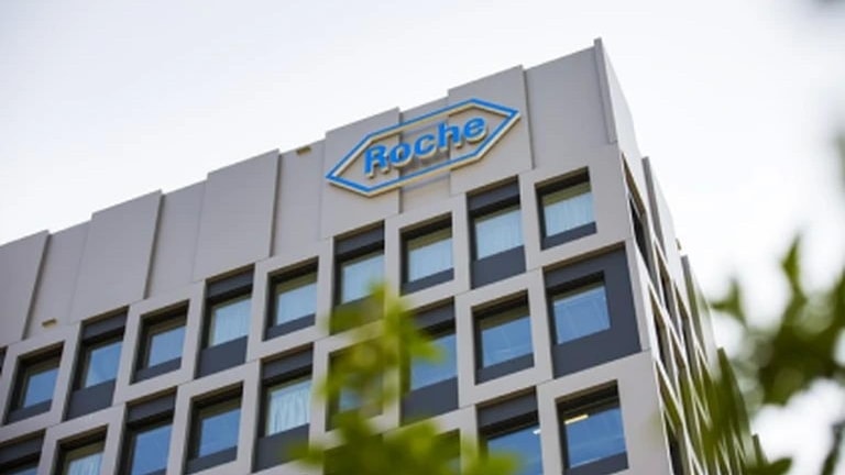 Roche, risultati positivi dal farmaco per il tumore al seno in fase avanzata: lo studio va avanti