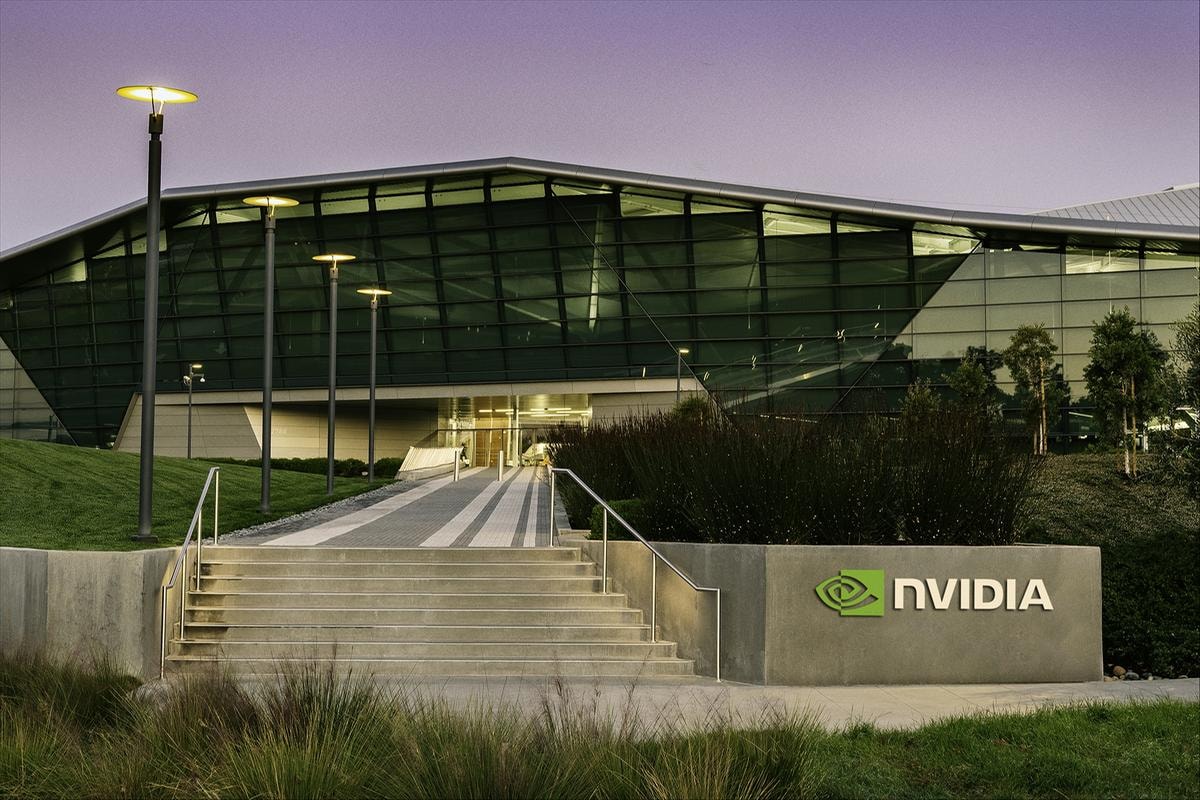Nvidia investirà 100 miliardi di dollari in OpenAI: partnership sui data center