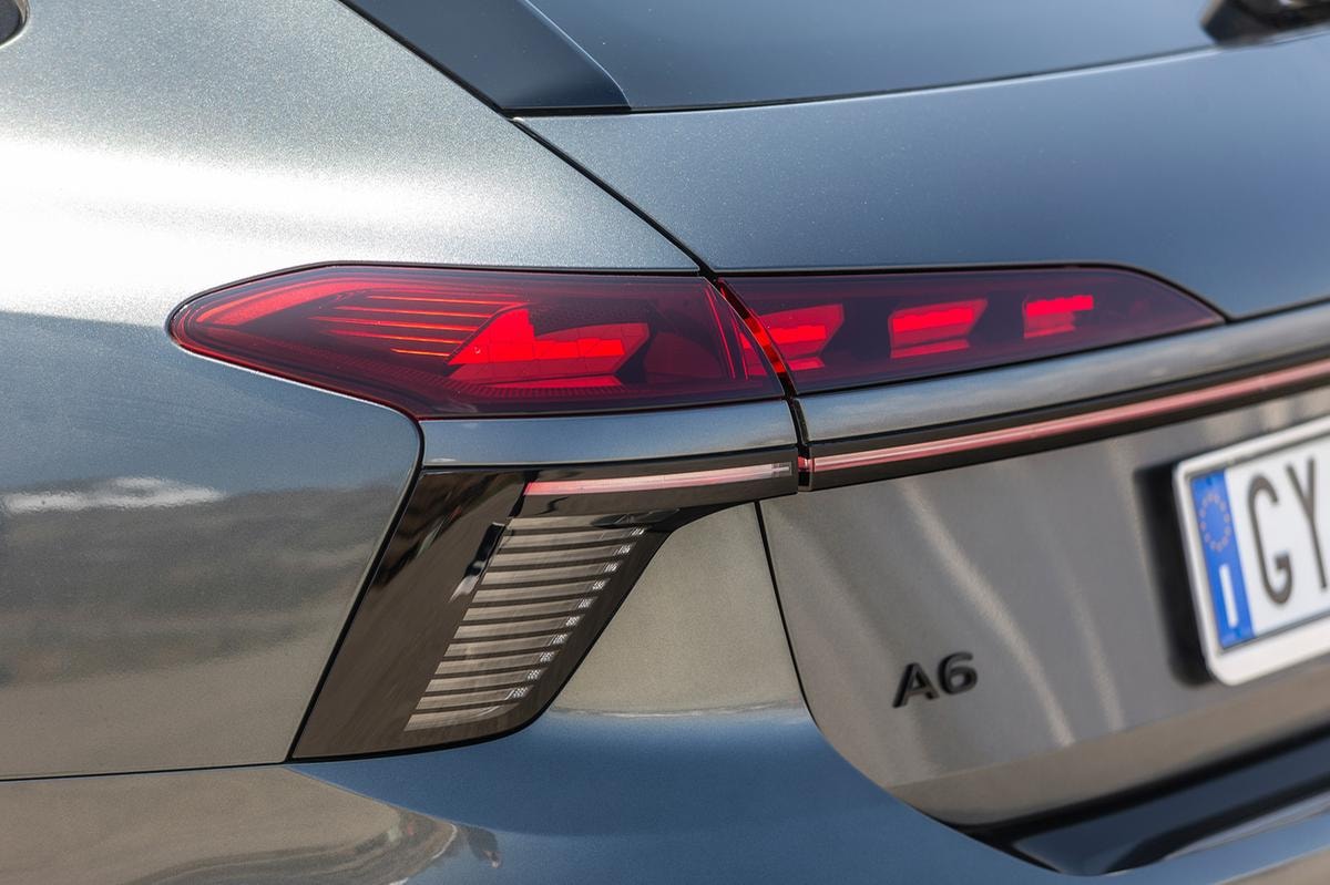 Oltre 750 km di autonomia: la rivoluzione elettrica della nuova Audi A6 e-tron