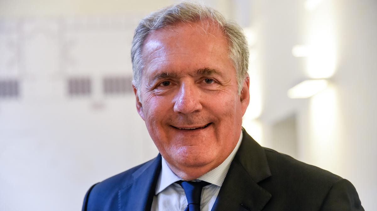 Alfredo Altavilla, Byd