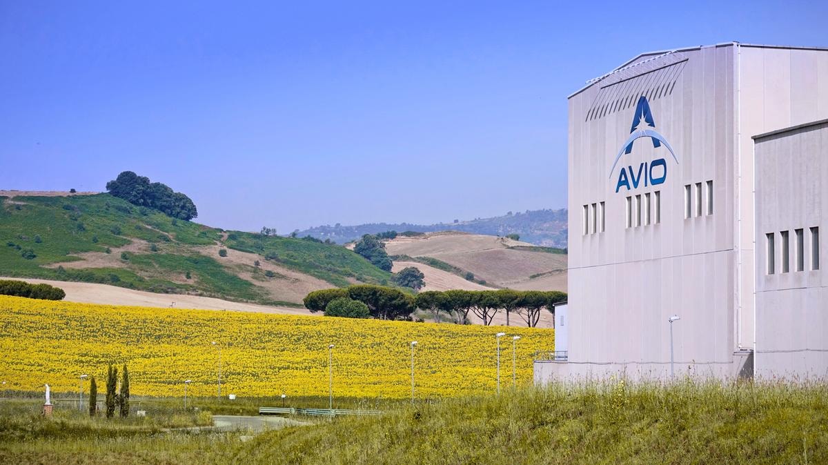 Difesa, la controllata Usa di Avio e Raytheon estendono collaborazione nel settore missili. Titolo in rialzo a Piazza Affari