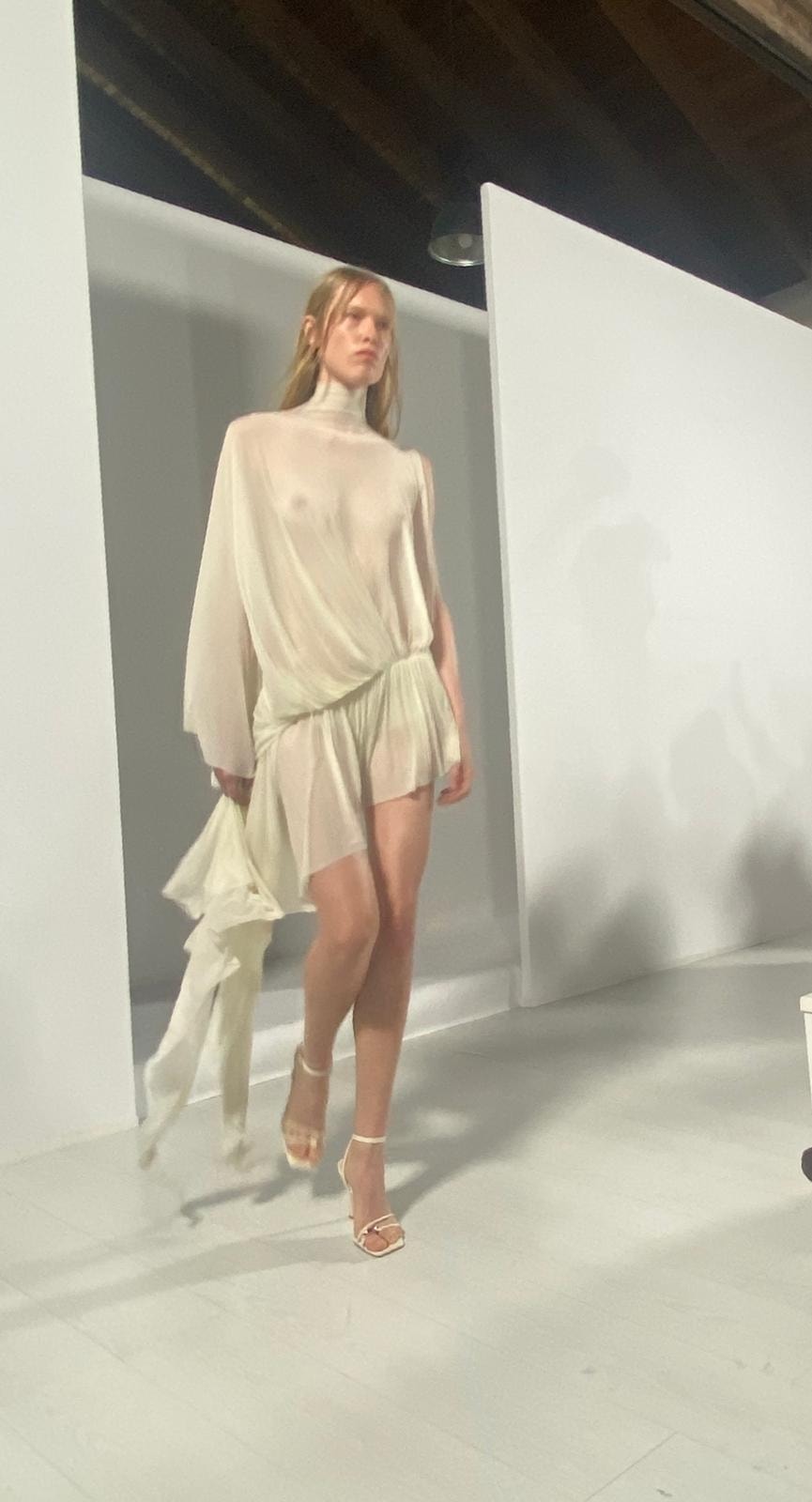 Un look Francesco Murano spring-summer 2026 (foto Flavia Iride)